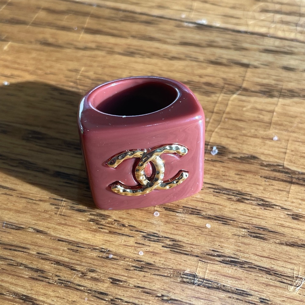 Chanel ring